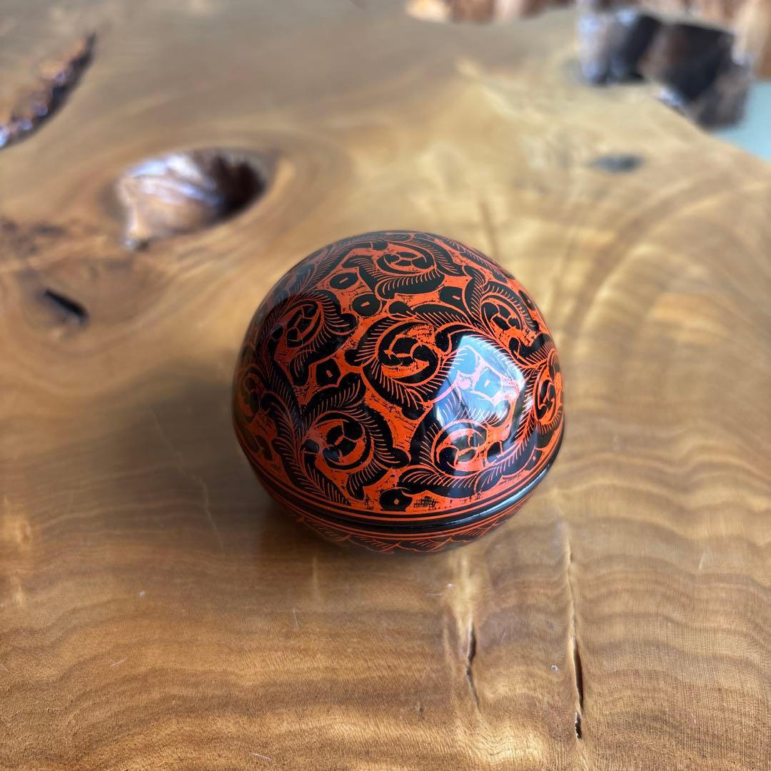 Incense Container Kinma Lacquer Sanuki Kogo by Tomiyama Shōsai