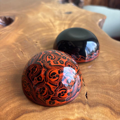 Incense Container Kinma Lacquer Sanuki Kogo by Tomiyama Shōsai