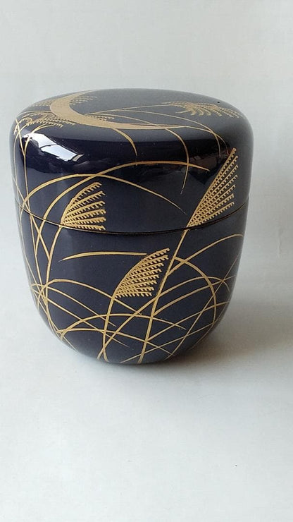 Nakamura Kosai Gold Maki-e Natsume 'Autumn Grasses and Rabbit' - Lacquer Tea Caddy