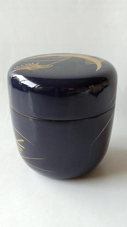 Nakamura Kosai Gold Maki-e Natsume 'Autumn Grasses and Rabbit' - Lacquer Tea Caddy