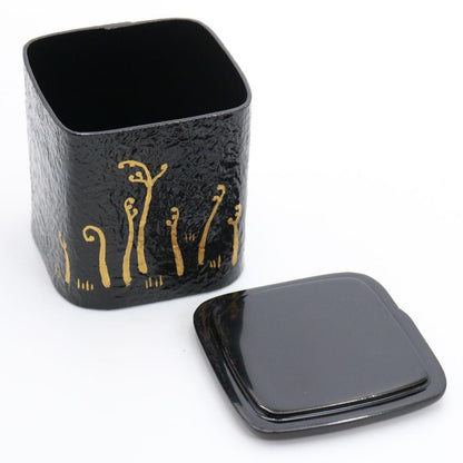Black Ikkan-bari Yoshinoyama Maki-e Tea Caddy by Nakamura Soetsu with Signed Box