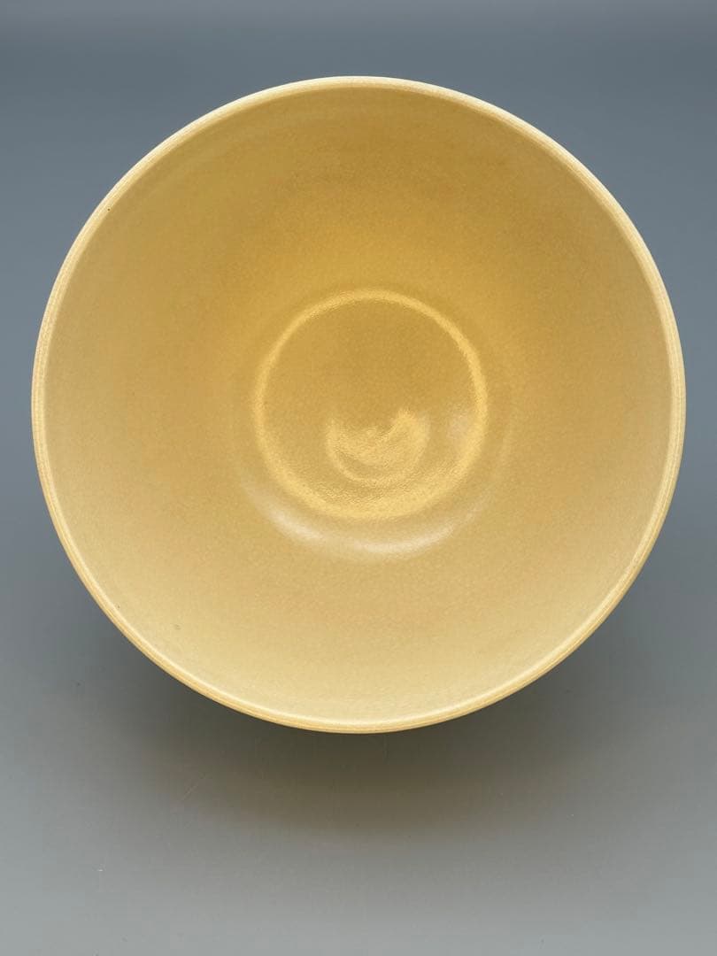 Kai-Awase Chawan by Tsugitsu Kozanzan — Kyoto Polychrome Figure Painting, Gold, Wood Box
