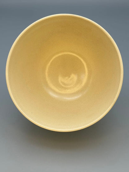 Kai-Awase Chawan by Tsugitsu Kozanzan — Kyoto Polychrome Figure Painting, Gold, Wood Box