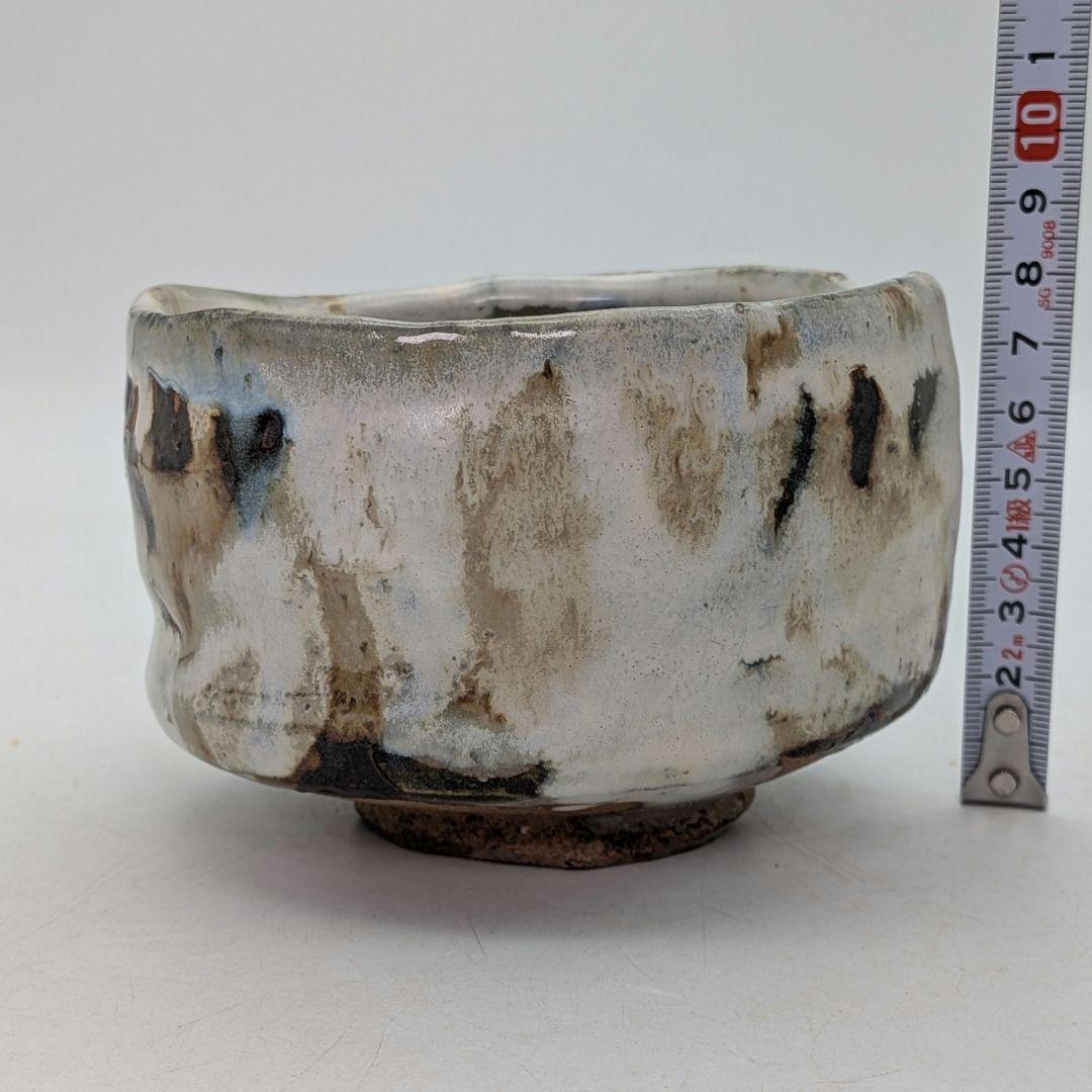 Mino Nezumi-Shino Chawan — Iron & Indigo Landscape on White Glaze