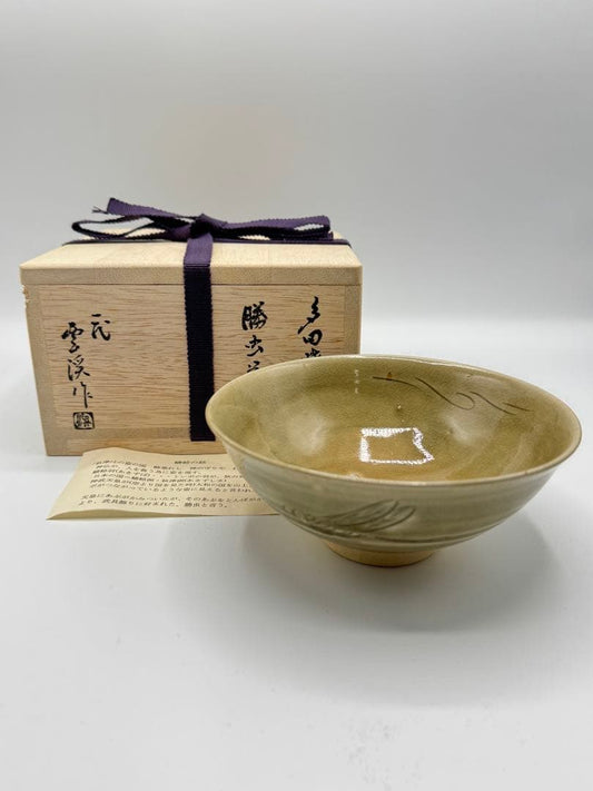 Dragonfly Motif Tada Ware Tea Bowl by Unkei II - Katsumushi Chawan with Signed Box