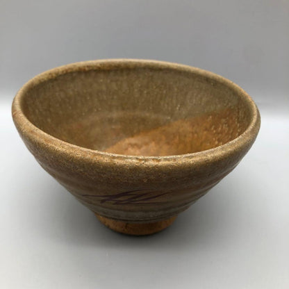 Irabo Akae Tea Bowl "Kareno" by Suzuki Hachiro - Seto Ware Chawan with Iron Painted Reeds
