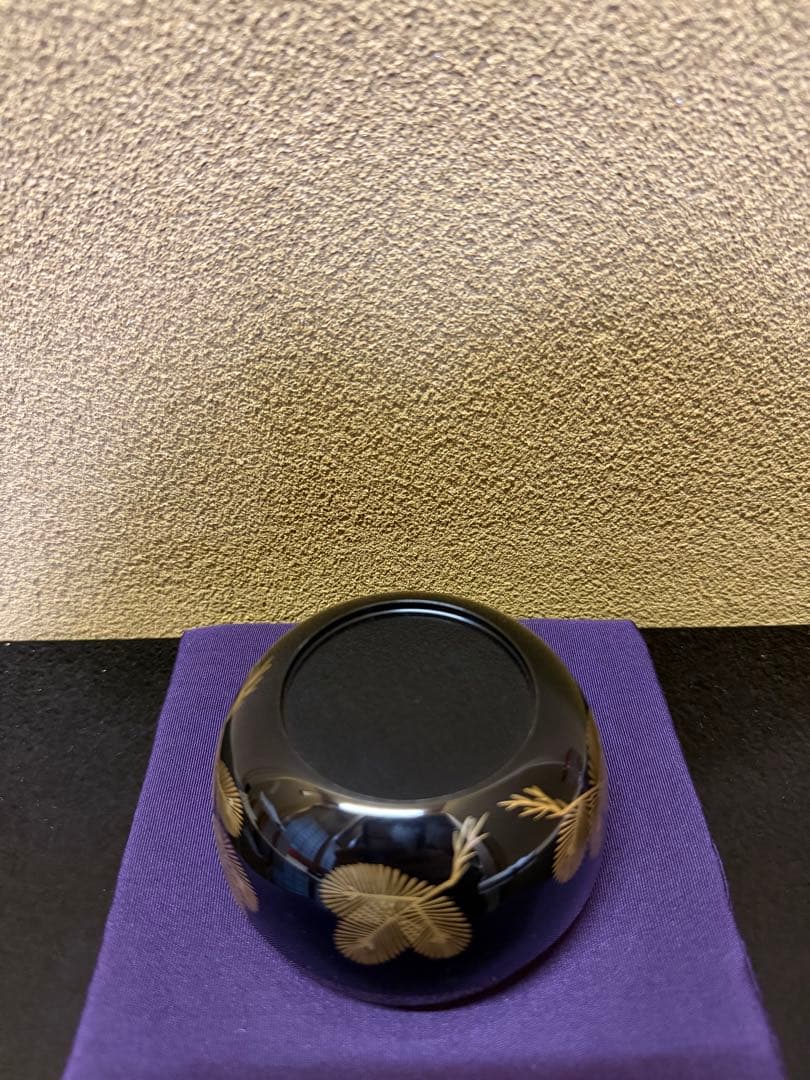 Murata Hyakusen Kaga Maki-e Hira-Natsume 'Shimekazari' - Gold Lacquer Tea Caddy