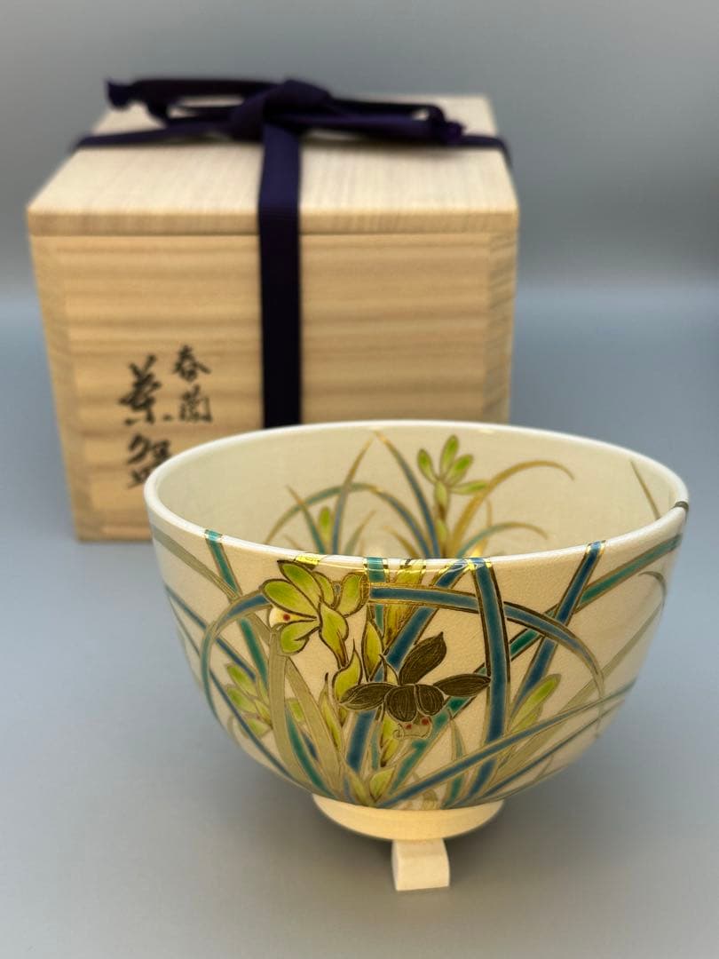 Spring Orchid Enamel Chawan by Kimata Ouraku — Kyo-yaki Tea Bowl