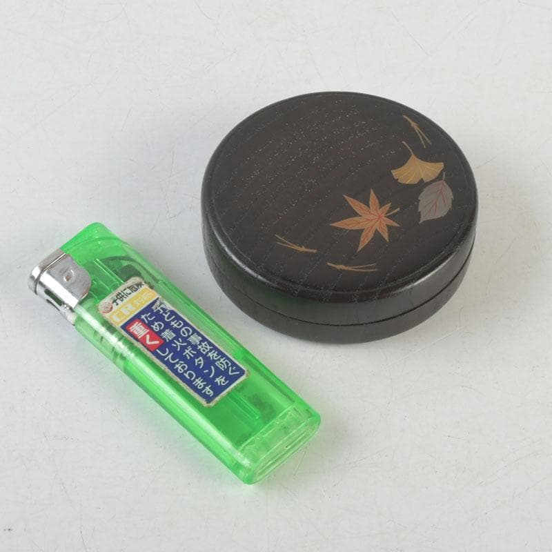 Kobayashi Shosai & Kinjo Ikkokusai — Kirizuki Kogo Incense Container, Iro-Maki-e Maple & Ginkgo