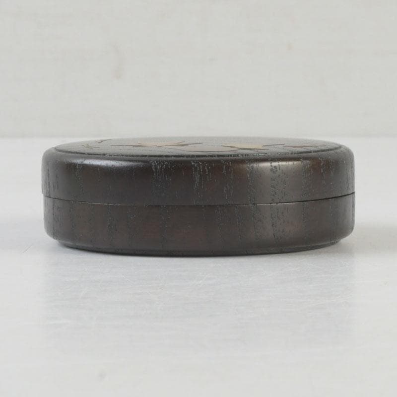 Kobayashi Shosai & Kinjo Ikkokusai — Kirizuki Kogo Incense Container, Iro-Maki-e Maple & Ginkgo