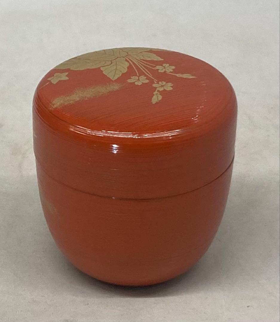 Kumagai Hideho Spring Field Maki-e Shu-Hakeme Chu-Natsume Vermillion Tea Caddy