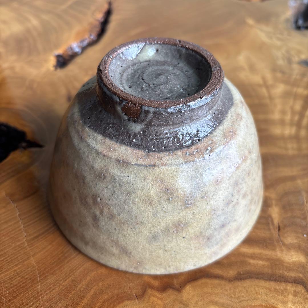Shin Han-gyun Korean Kohiki Tea Bowl Iron Brush Chawan