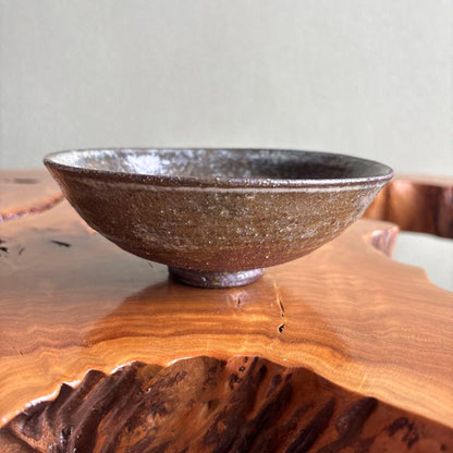 Takatsuru Jun Kannon-do-yaki Hirachawan — Volcanic Interior Glaze