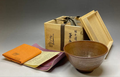 Honiwa Rakunyu Shigaraki Tea Bowl | Relief Oxherding Motif | Kochu-Gama | Bokugyuzu Chawan