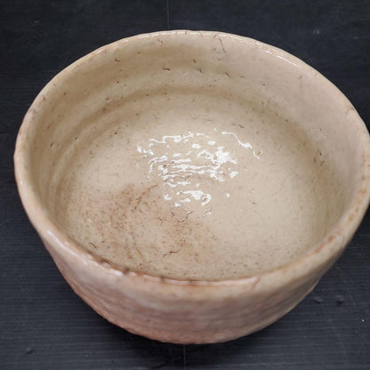 7th Gen Kaneta Sanzaemon Hagi Chawan - Tenchosan Kiln Tea Bowl with Signed Box