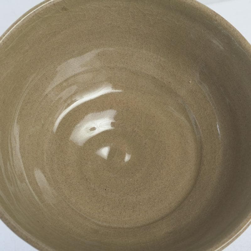 Korean Celadon Sanggam Inlaid Tea Bowl by Yu Hae-gang, Bird & Willow Motif, Signed Box