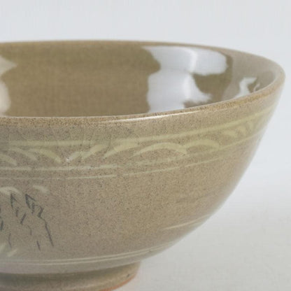 Korean Celadon Sanggam Inlaid Tea Bowl by Yu Hae-gang, Bird & Willow Motif, Signed Box