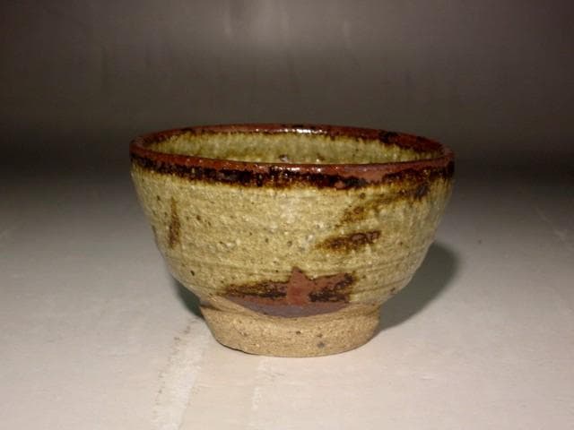 Kato Tokuro Karatsu-Style Guinomi Sake Cup Natural Ash Glaze Masterwork