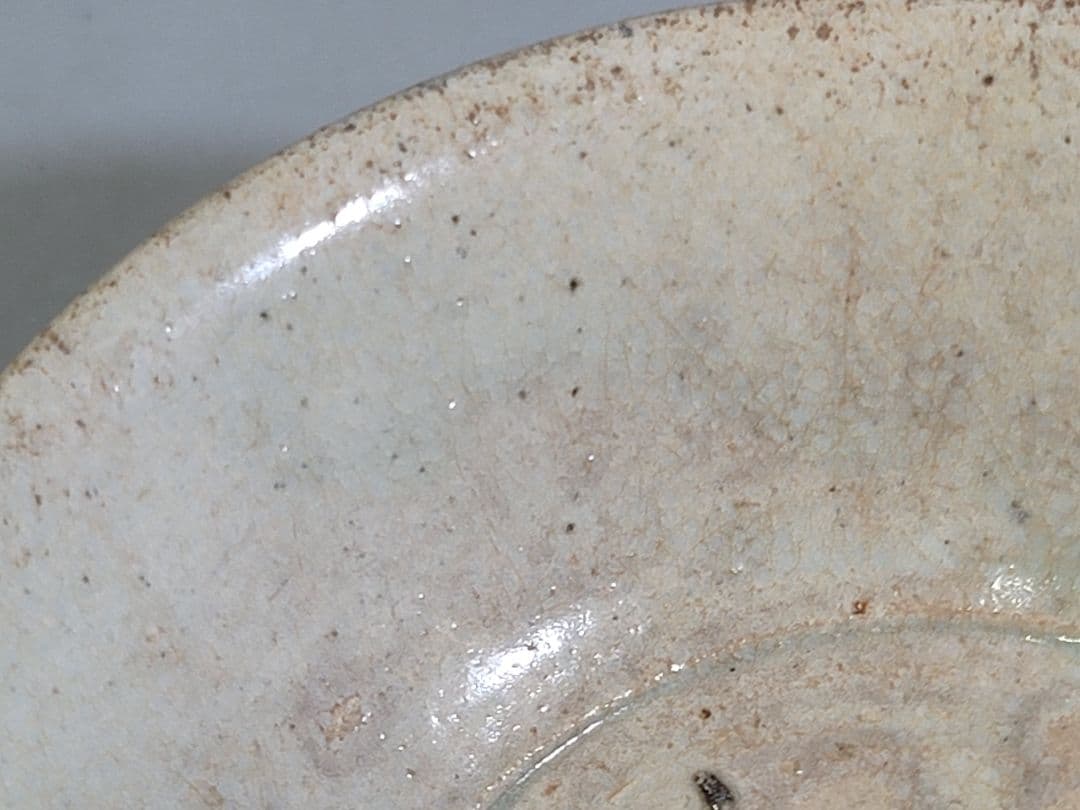 Joseon Dynasty White Porcelain Shallow Bowl — Korean Baekja Hirawan with Japanese Tomobako