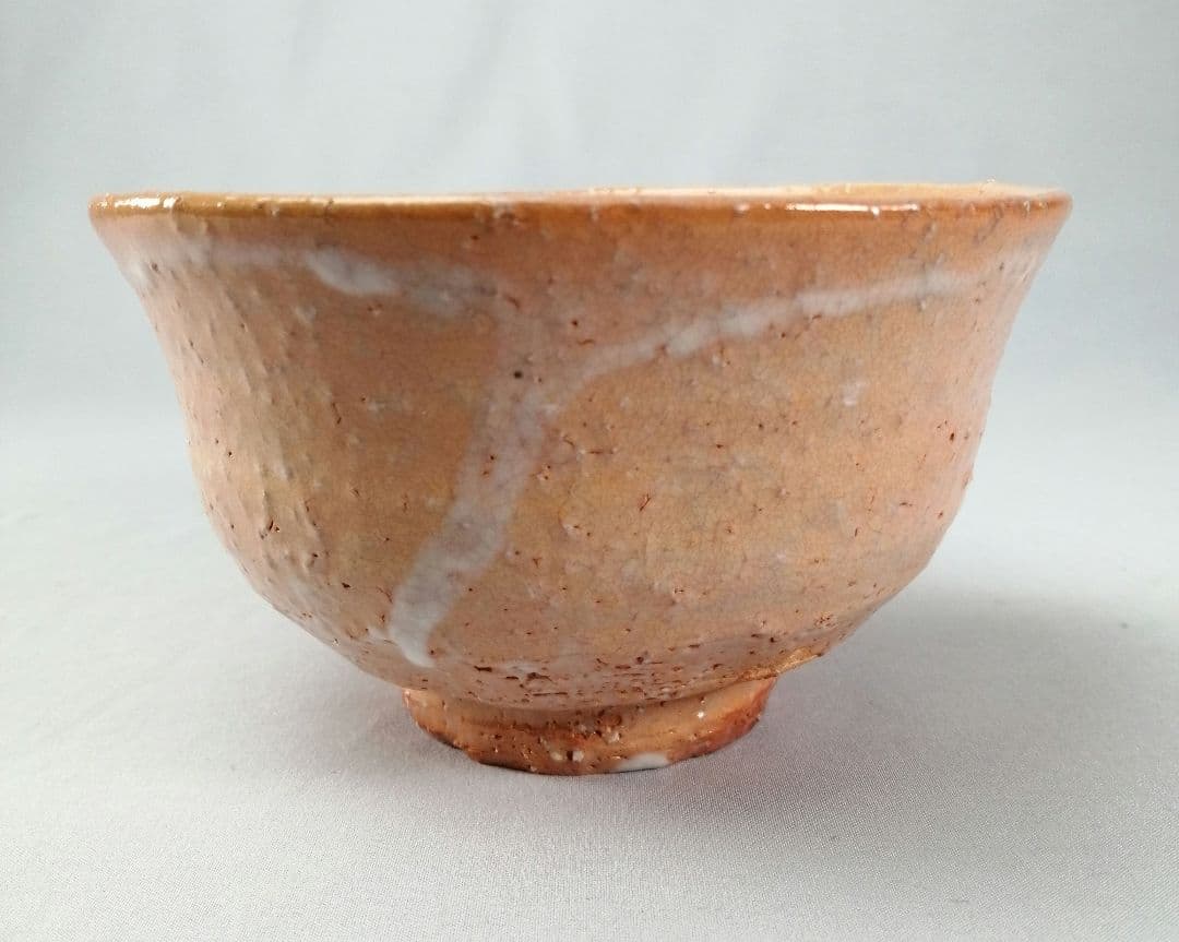 Komokai-gata Hagi Chawan - Korean Style Orange Glaze Tea Bowl with White Drip