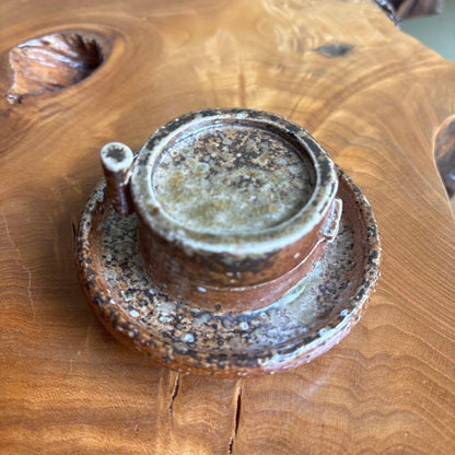 Shigaraki Stone-Mortar Kogo Incense Container by Takahashi Rakusai IV with Signed Tomobako