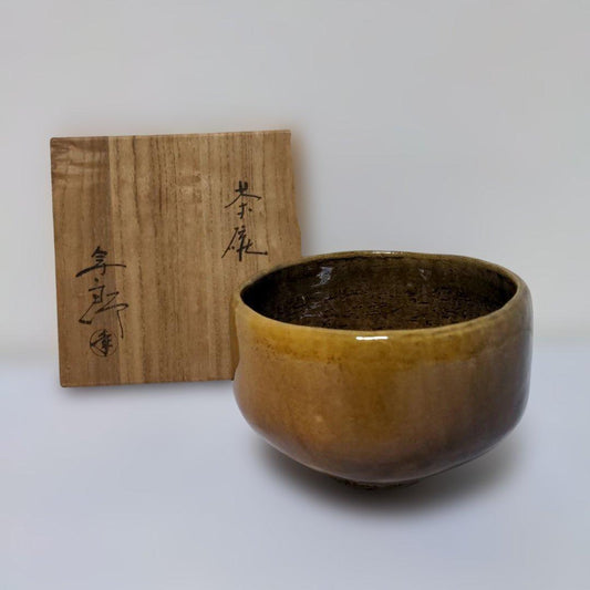 Ohi-yaki Ame-yu Chawan by Ohi Toshiro, 10th-Gen Chozaemon — Order of Culture Recipient, Tomobako, Kanazawa Tea Bowl