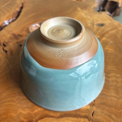 Hatta Sokoku Seiji Chawan "Takekaze" — Heian Celadon Kiln Blue-Gray Tea Bowl w/ Tomobako