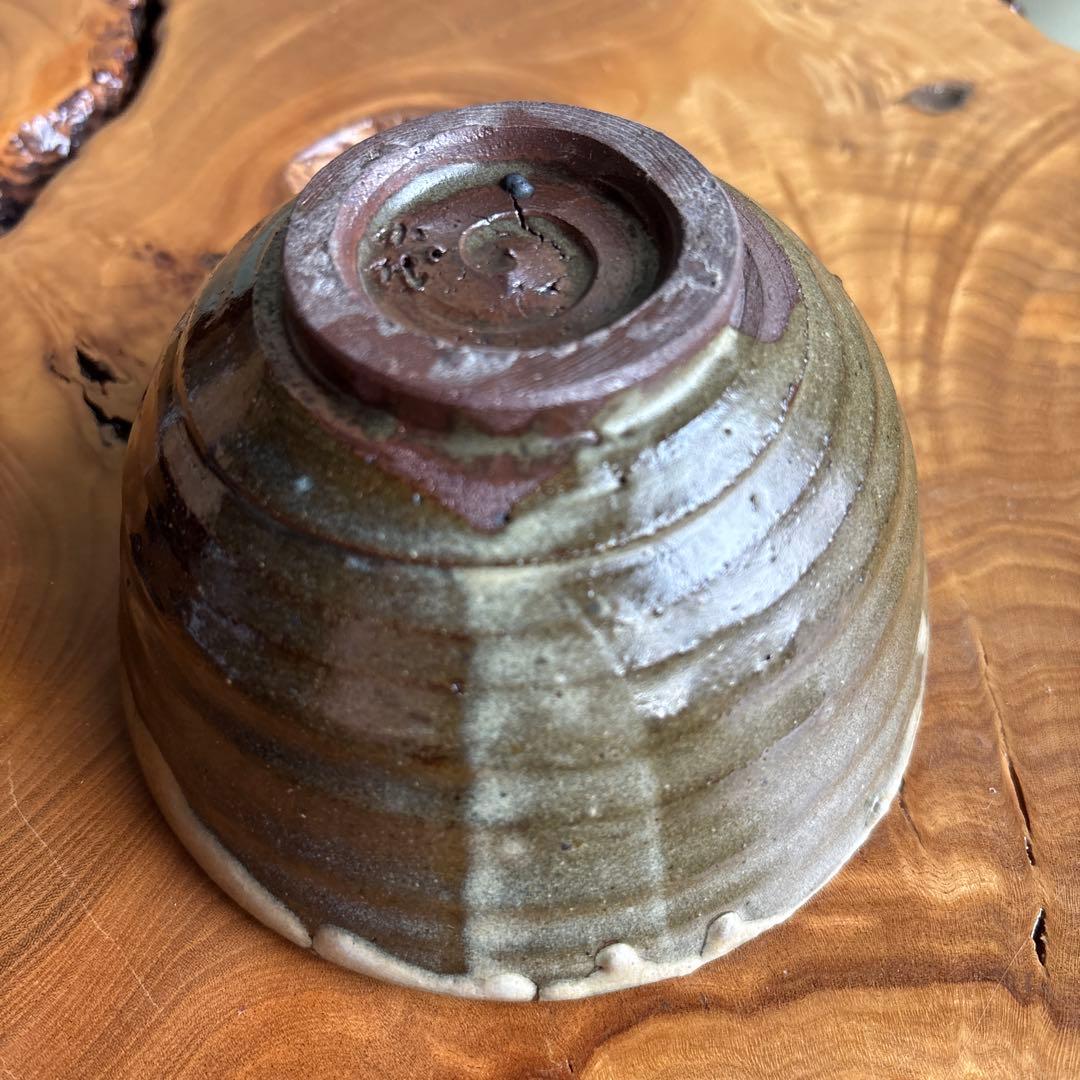 Shoudai-yaki Matcha Bowl "Wa-Kumo" — Kumamoto Folk Kiln, Flowing Glaze, Signed Box