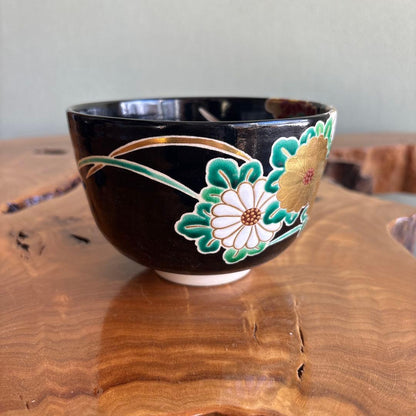 Kyoto-yaki Chrysanthemum Enameled Matcha Bowl by Okada Sekiun