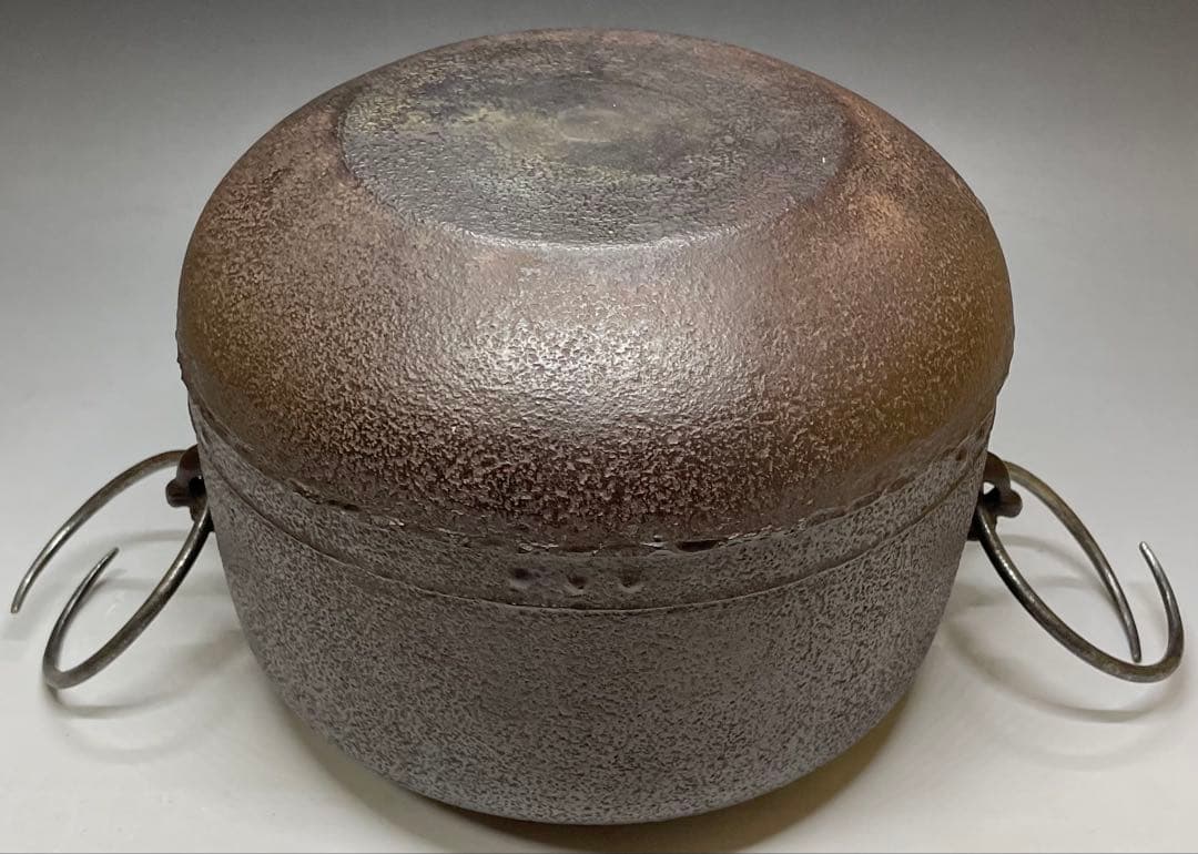 Kakuya Ikkei Living National Treasure Mandaiyu Kama Iron Tea Kettle Tomobako