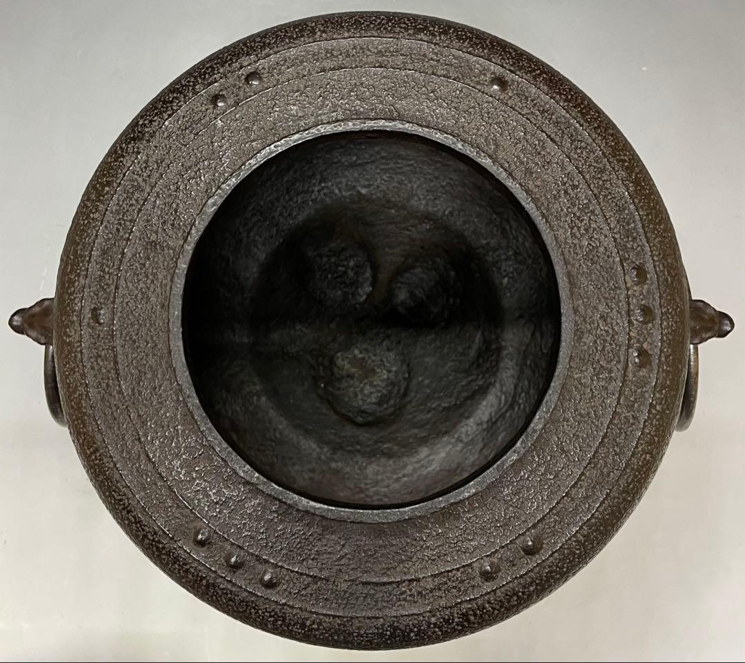 Kakuya Ikkei Living National Treasure Mandaiyu Kama Iron Tea Kettle Tomobako