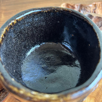 Nagashigake Chawan — Dark Glaze with White Drip, Cylindrical Matcha Bowl