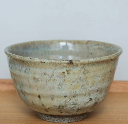 Madara Karatsu Chawan by Hamamoto Yoshiyuki — Mottled Straw Ash Tea Bowl from Sanri Kiln