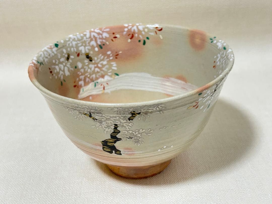 Sakuma Shozan Matsusaka Banko Iro-e Sakura Chawan | Polychrome Cherry Blossom Tea Bowl with Paulownia Tomobako