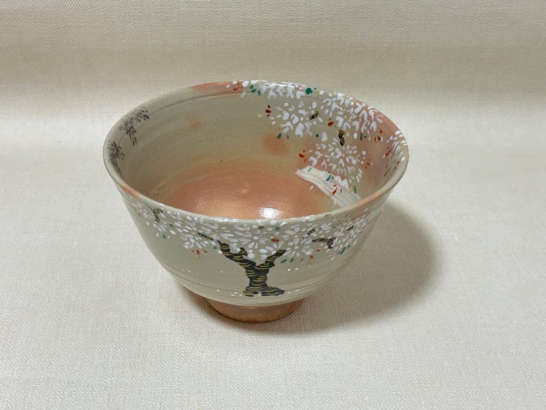 Sakuma Shozan Matsusaka Banko Iro-e Sakura Chawan | Polychrome Cherry Blossom Tea Bowl with Paulownia Tomobako