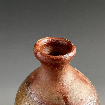 Bizen Ware Tokkuri Sake Bottle by Kaneshige Tsuyoshi - Wood Fired