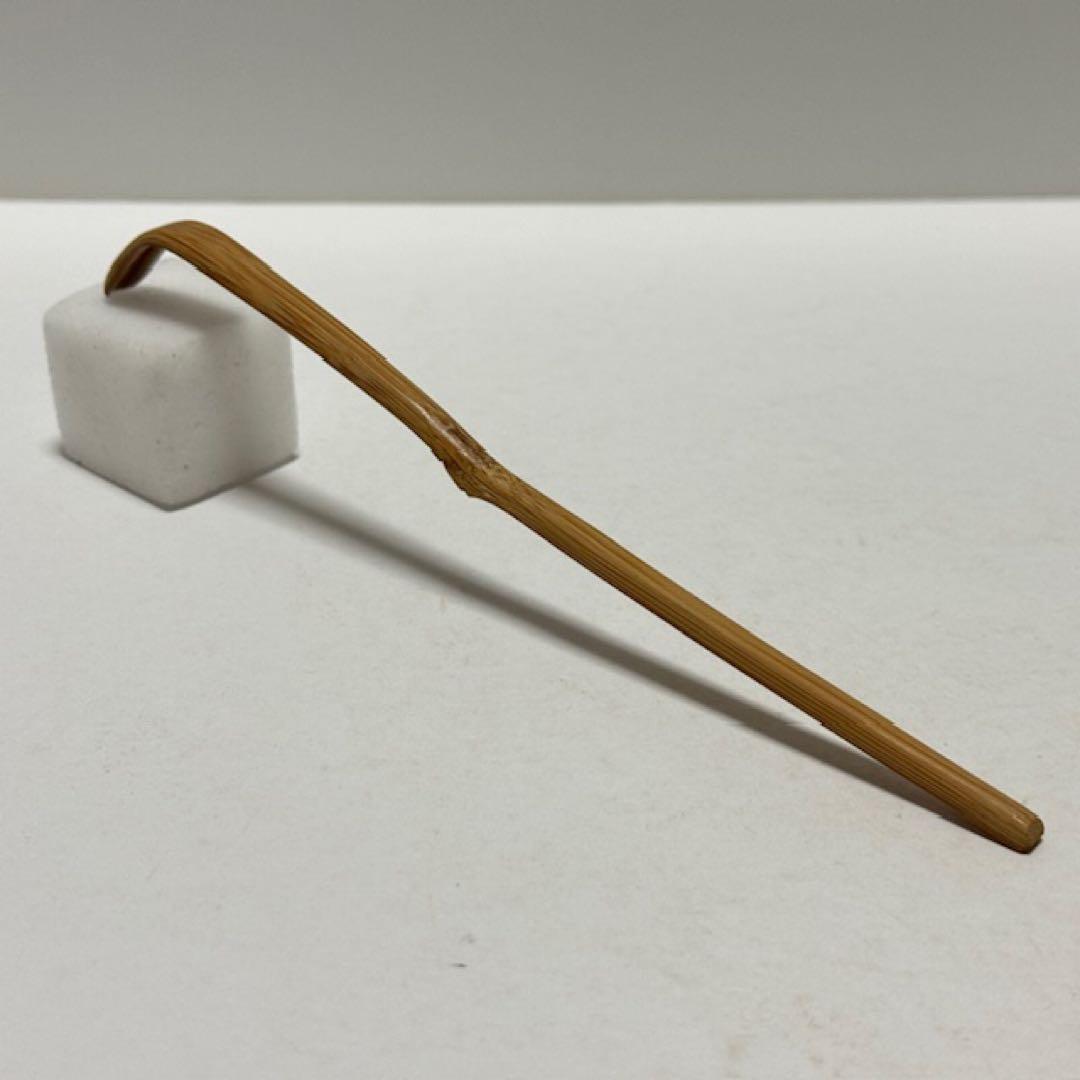 Nanzenji Susudake Chashaku Sennen no Midori - Aged Bamboo Tea Scoop with Box