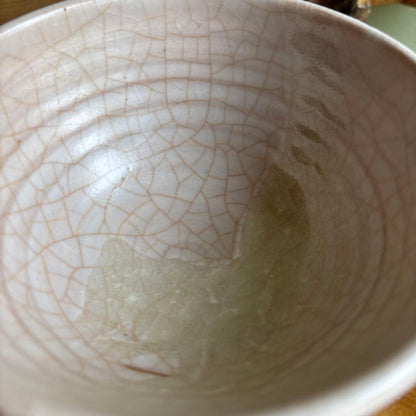 Gohon-de Matcha Bowl by Kaike-gama, Yonago — Warm Pink Crackle Glaze with Tomobako