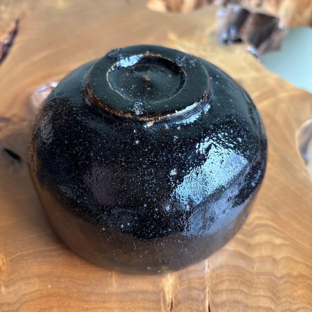 Izumo Ware Black Glaze Chawan — Deep Obsidian Matcha Bowl with Tomobako, Shimane Japan