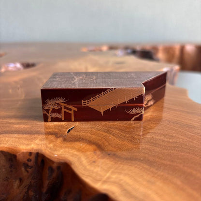 Ise Shrine Timber Maki-e Incense Container by Inao Seichusai