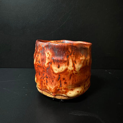 Beni-Shino 'Honoo-mai' Chawan by Yamada Kazu, Disciple of Tōkurō — Echizen, with Tomobako
