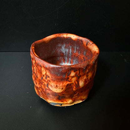 Beni-Shino 'Honoo-mai' Chawan by Yamada Kazu, Disciple of Tōkurō — Echizen, with Tomobako