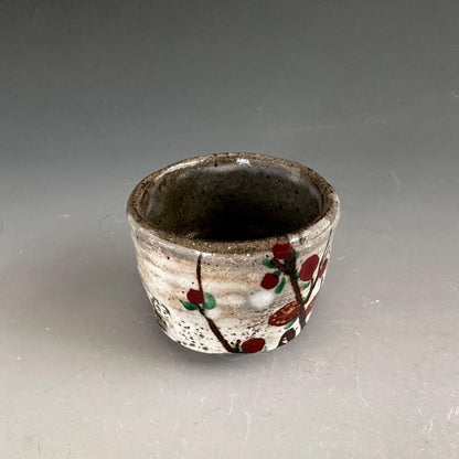 Red Plum Blossom Sake Cup by Arakawa Takeo - Suigetsu Kiln Mino Ware