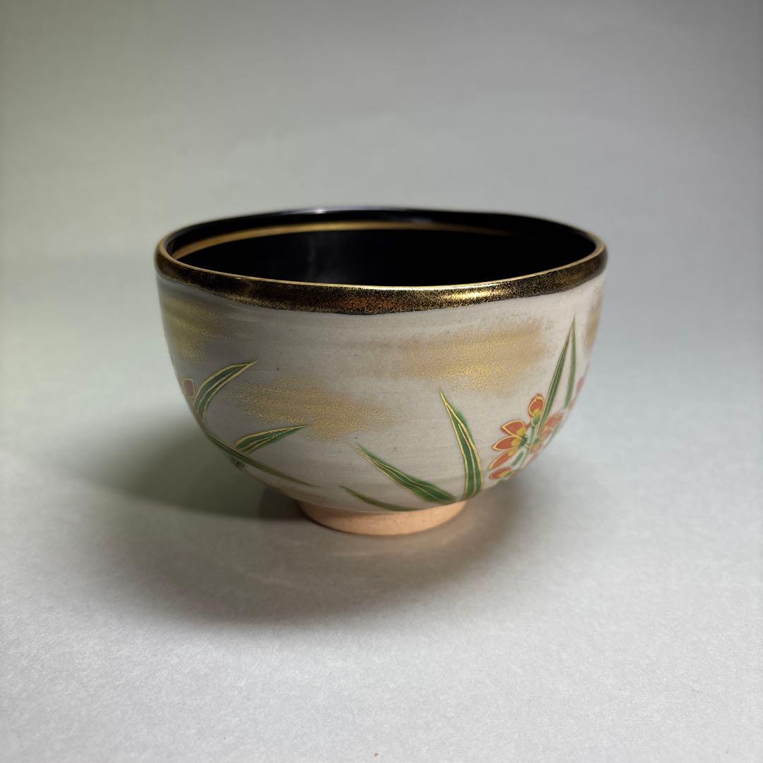 Iris Style Tea Bowl by Ikkyu-gama – Japanese Chawan – Summer Flower Art – Japan