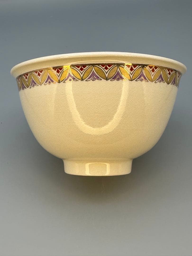 Chin Jukan Satsuma Chawan — Shippo Gold Band Tea Bowl