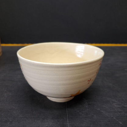 Nisei Kitaho Kyo-yaki Tea Bowl 'Yukimoyou' - Plum Blossom and Snow with Signed Box