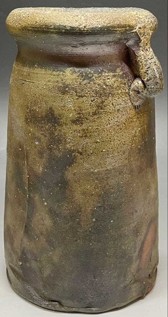 Bizen Mimitsuki Hanaire by Living National Treasure Isezaki Jun | Signed Flower Vase