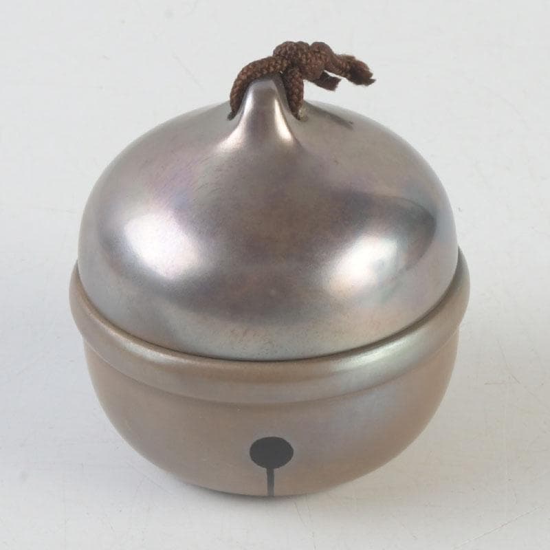 Suzu-gata Kogo Incense Container by Koshu, Authenticated by Hisada Soya Jingyu-sai, Signed Box