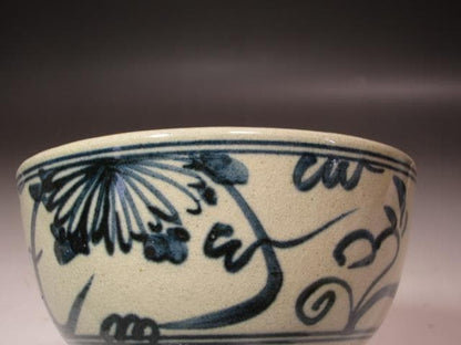 Zeze-yaki — Annam-style Chrysanthemum Tea Bowl, Urasenke 14th Tantansai Inscription
