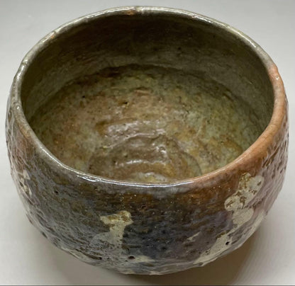 Owari Red Raku Tea Bowl with White Slip Flower Design - Omugi-en Chawan with Box